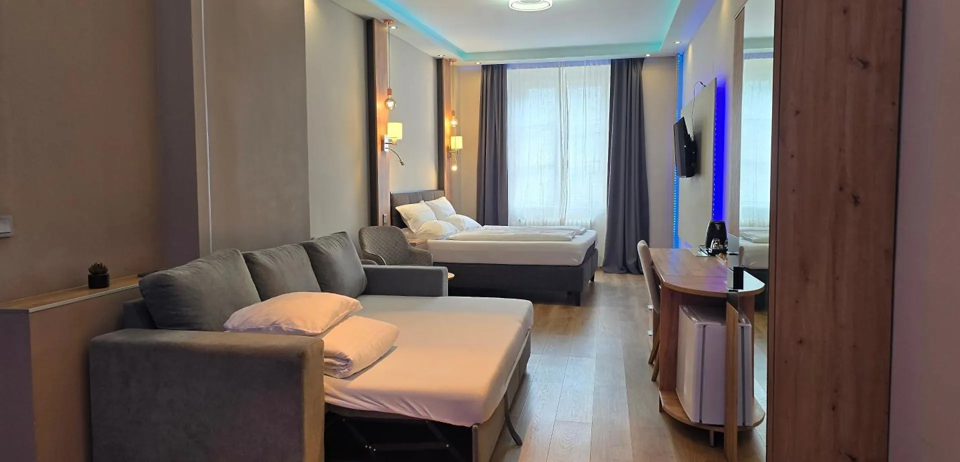 Elegance Studios Wien Hotel