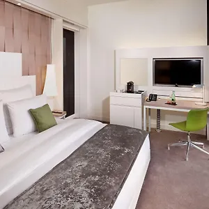 Melia ***** Viena