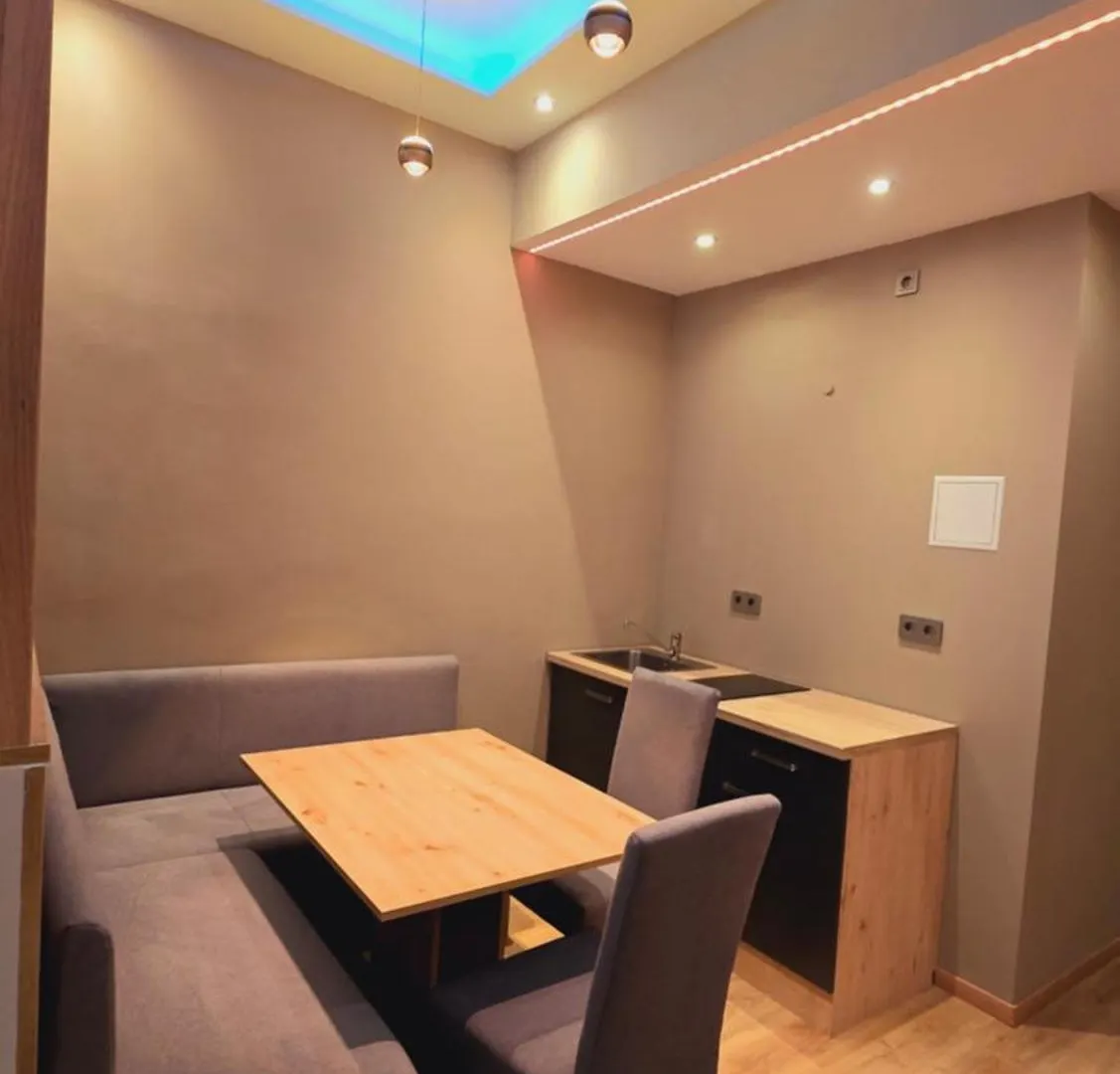Elegance Studios Wien 4*, فيينا النمسا