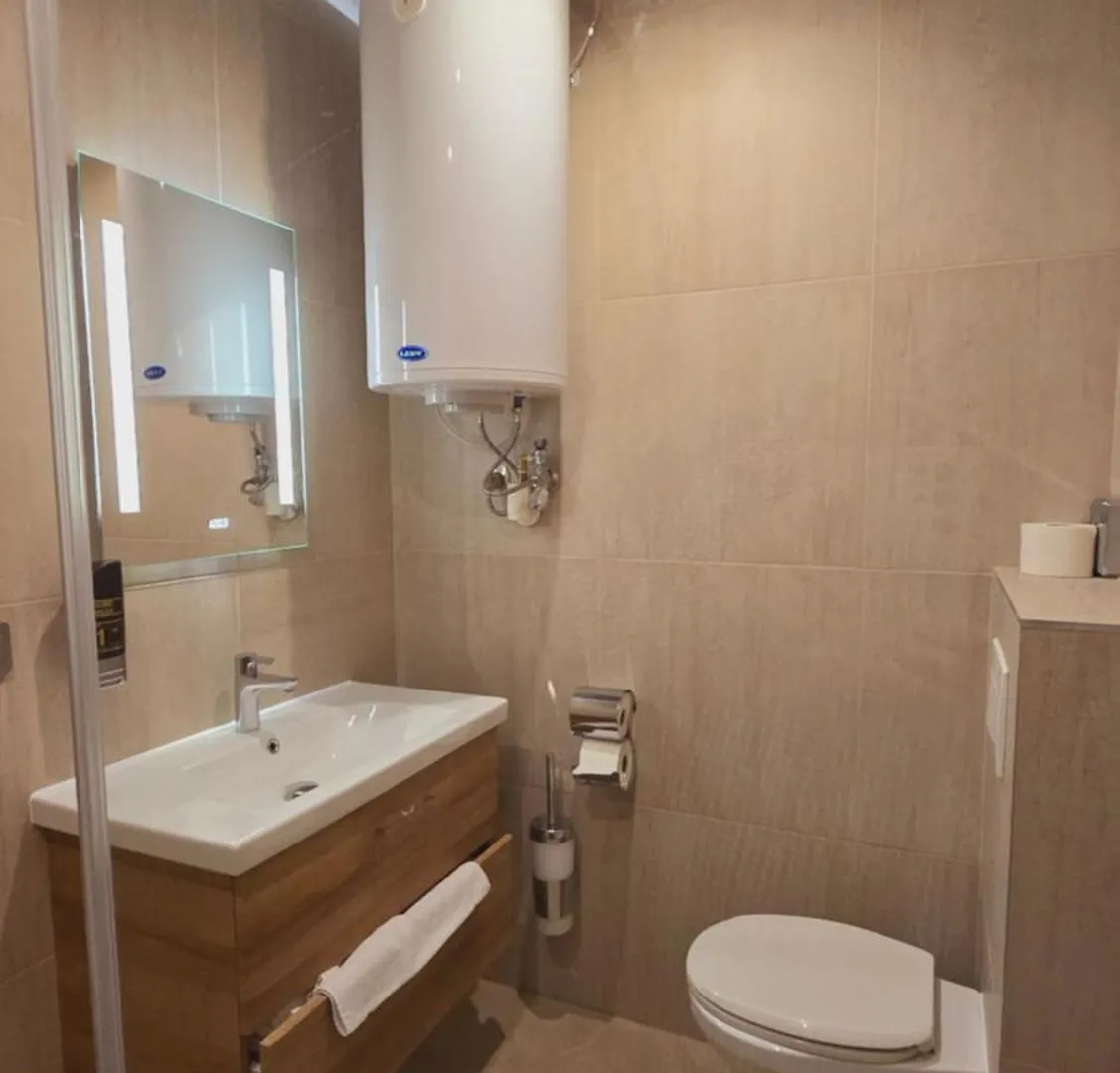 Hotel Elegance Studios - Hofburg Viena