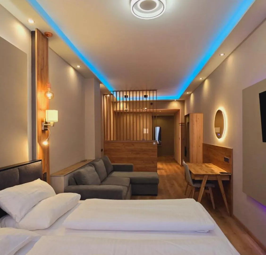 Elegance Studios Wien 4*, فيينا النمسا