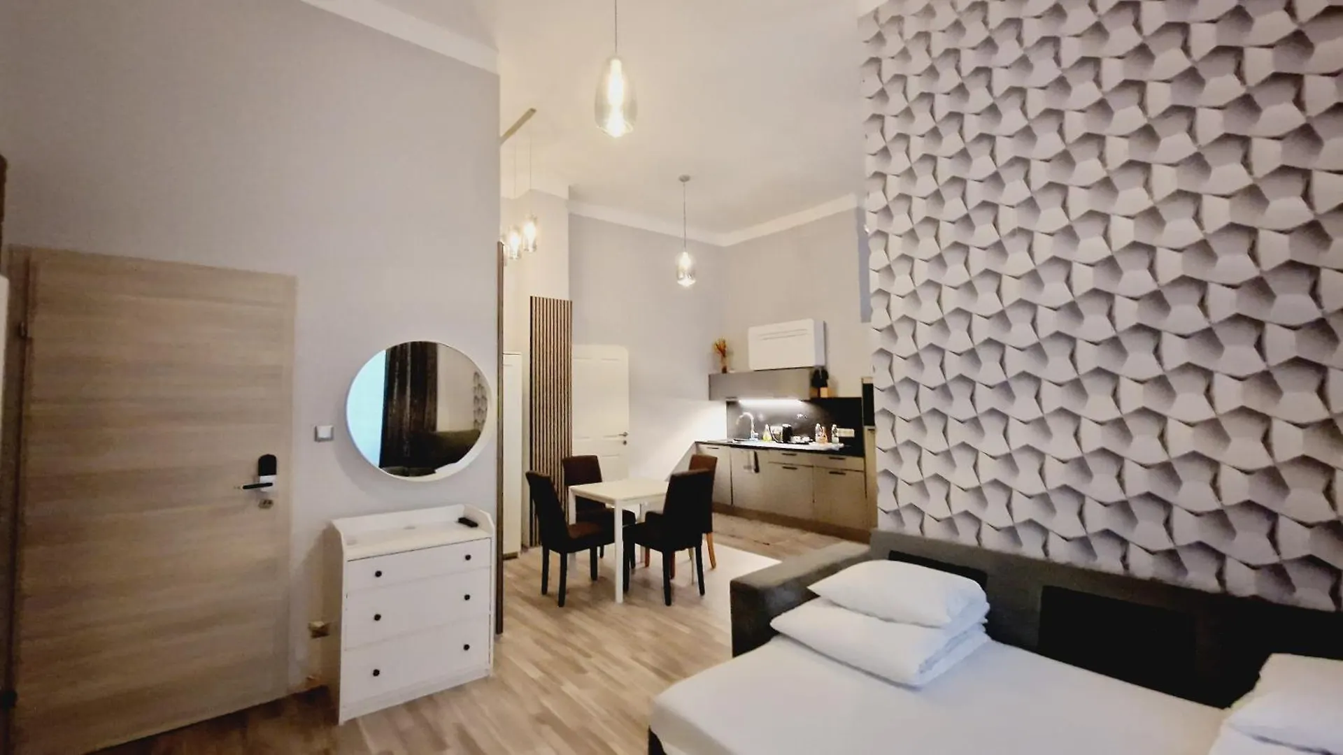 Elegance Studios - Hofburg Viena 4*,  Austria