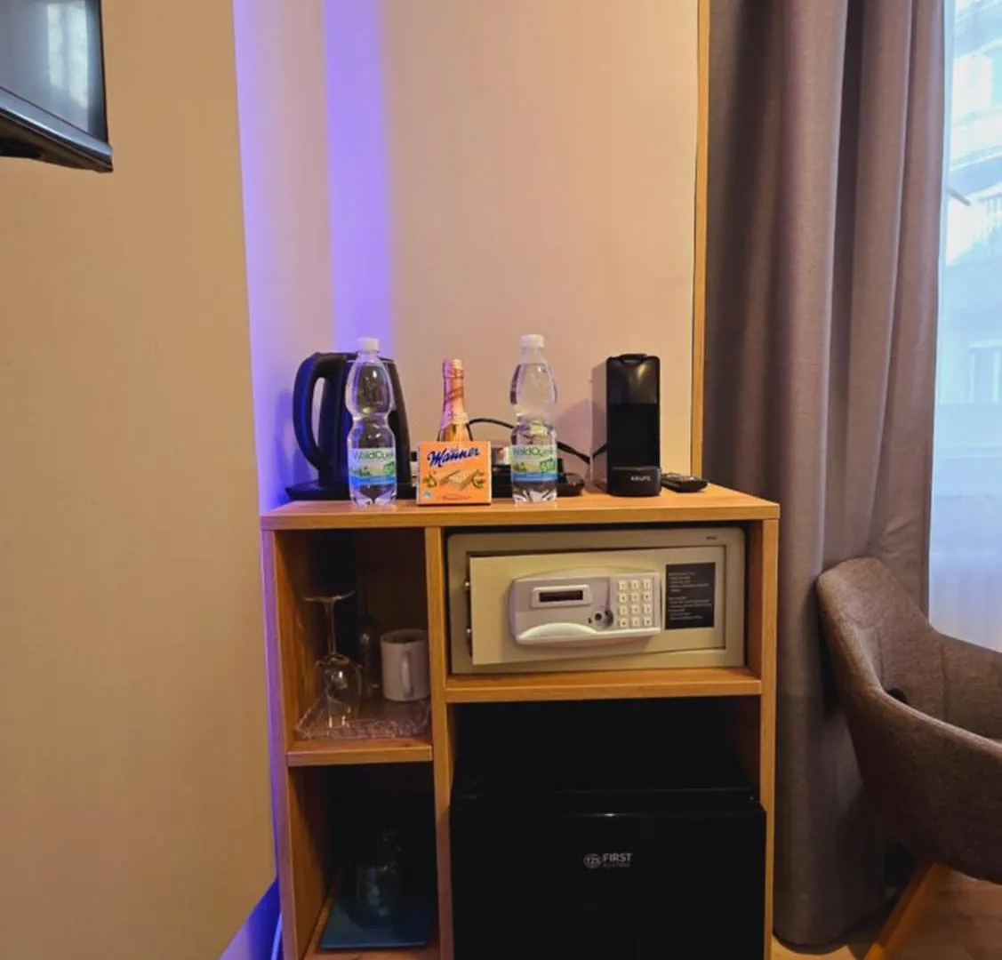 Elegance Studios Wien 4*, Vienna Austria