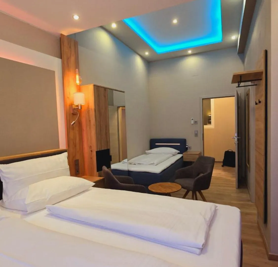 **** Hotel Elegance Studios Wien Austria
