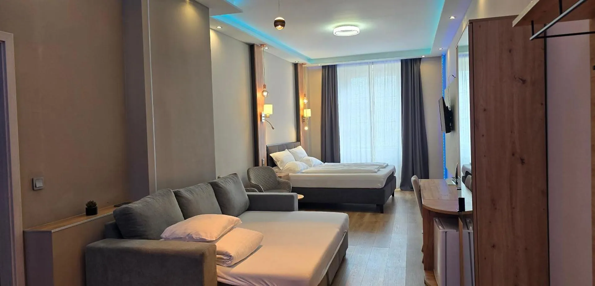Elegance Studios Wien Austria