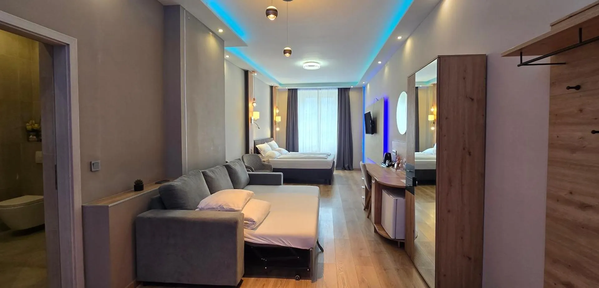 Elegance Studios Wien 4*, Vienna Austria